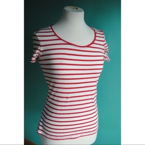 👩‍🎨 Red and White Stripe Tee
